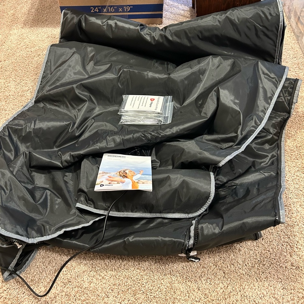 life pro personal sauna blanket (open to offers)